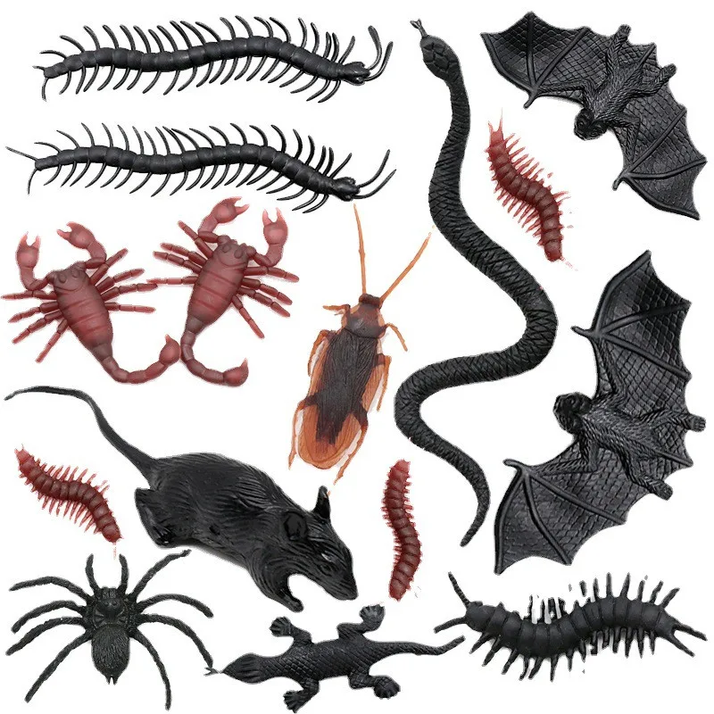 

50Pcs Simulation Plastic Bugs Fake Spiders Scorpion Flies Bat for Halloween Party Favors Decoration Novelty & Gag Toys