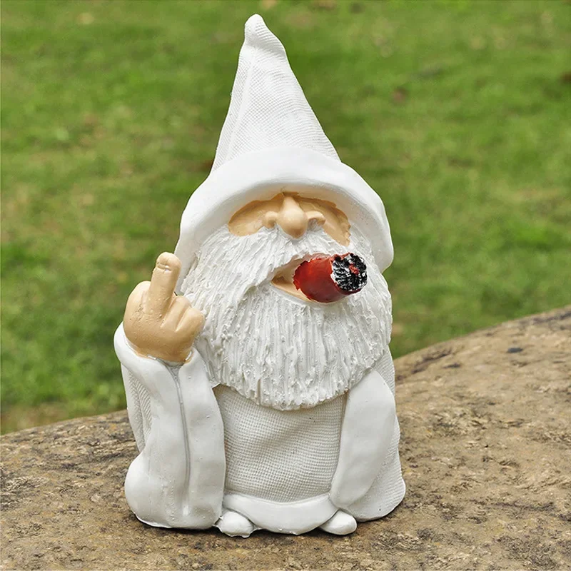 Funny Smoking Dwarf Garden Sculpture Ornaments Scornful Wizard Gnome Statue Indoor Outdoor Figurine Gift Home Yard Decoration