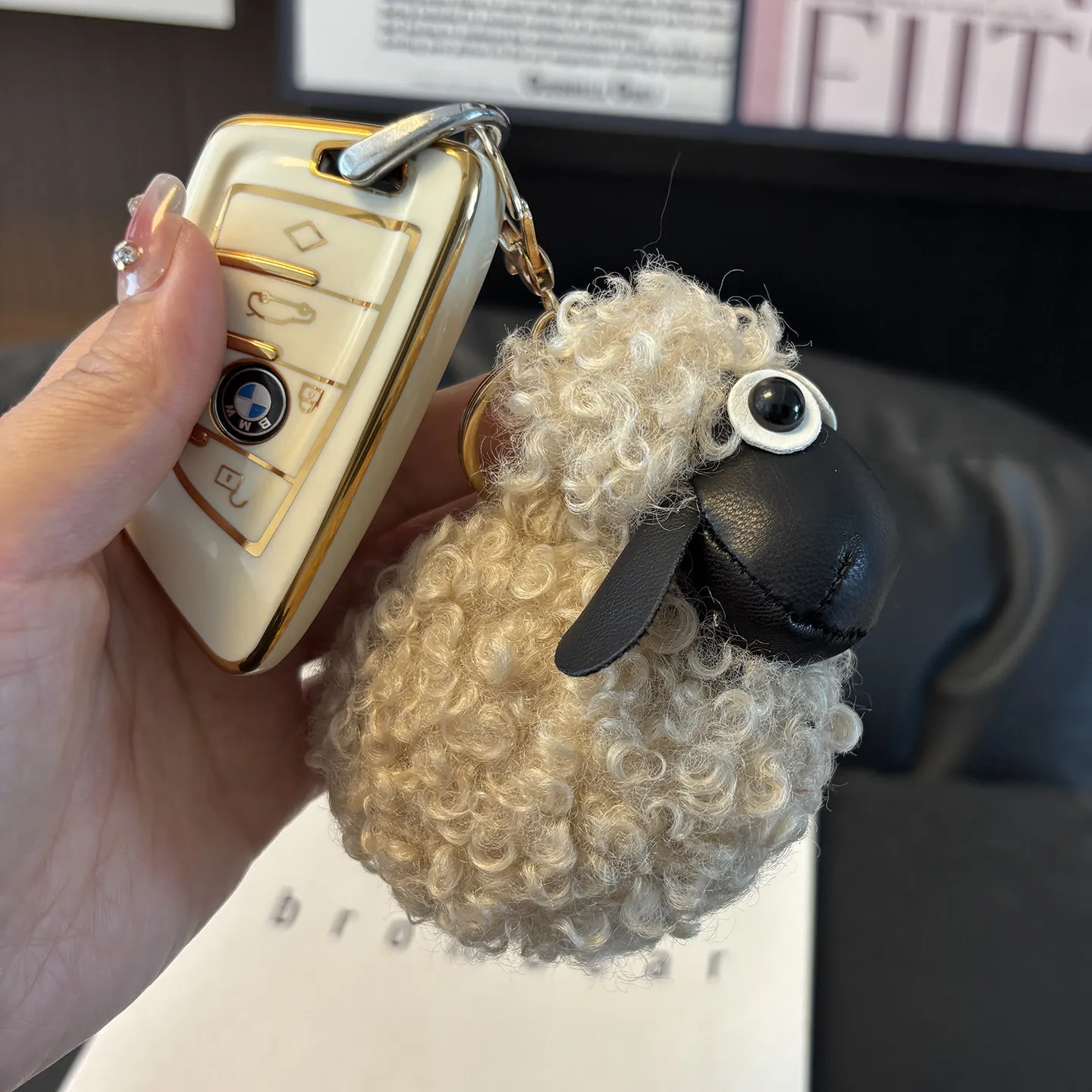 Little Lamb Cute Genuine  Wool Keychain Car & Bag Pendant Handbag Charm  Handcrafted Plush Gift