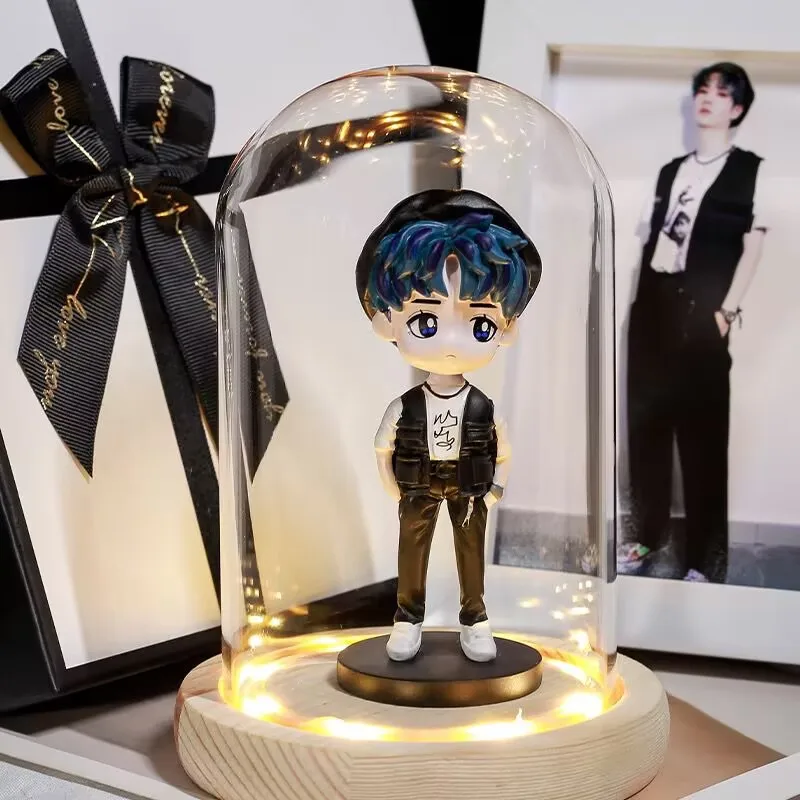 

Customized creative little clay figurines of the same style as Wang Yibo's cartoon figurines as birthday gifts