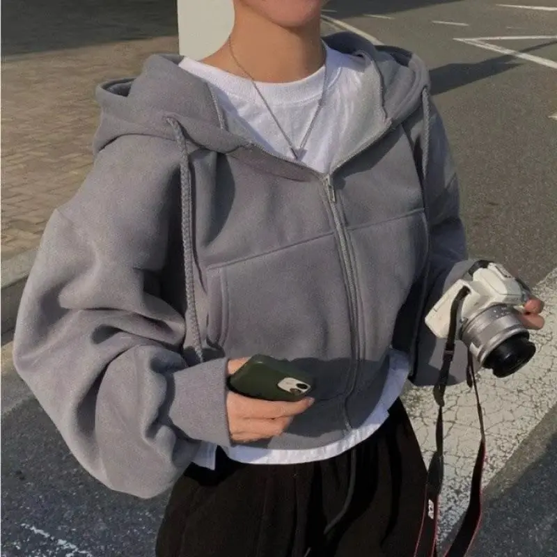 女性用フリース裏地付きクロップドジップフーディースリムフィットスウェットシャツ春秋暖かいスリムジャケット、滑らかなシルエット