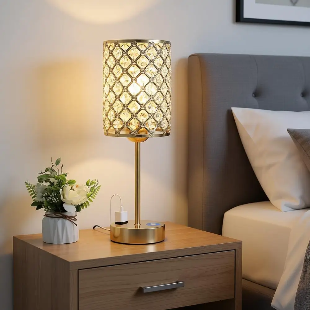 

Хрустальная настольная лампа с портами USB-C+A и зарядкой от сети, сенсорная лампа с 3 режимами яркости, идеально подходит для спальни, гостиной, дома