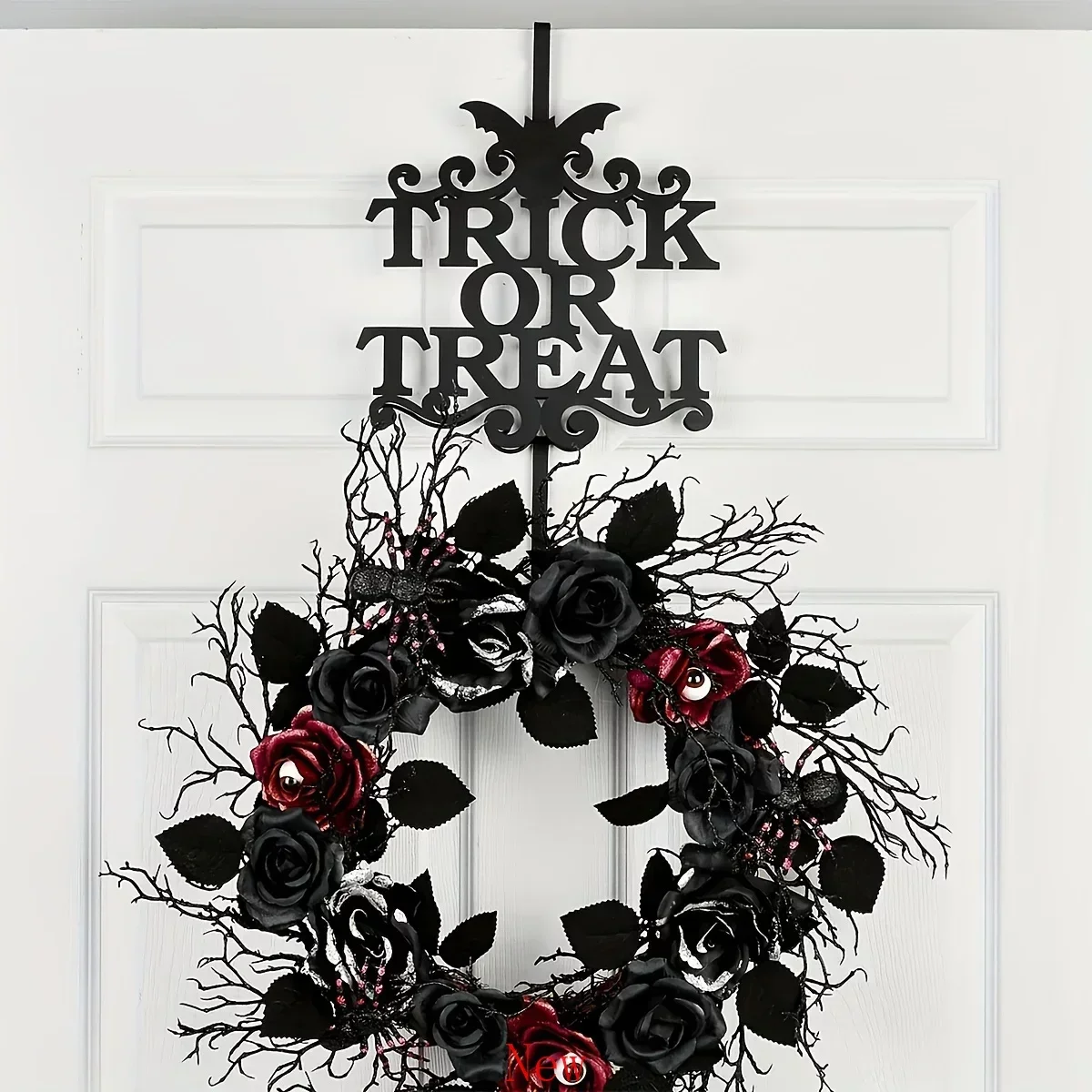 1pc Trick or Treat Wreath Hanger，Wreath Hanger for Front Door Wall Metal Over The Door Single Hook, Christmas Decorations wall d