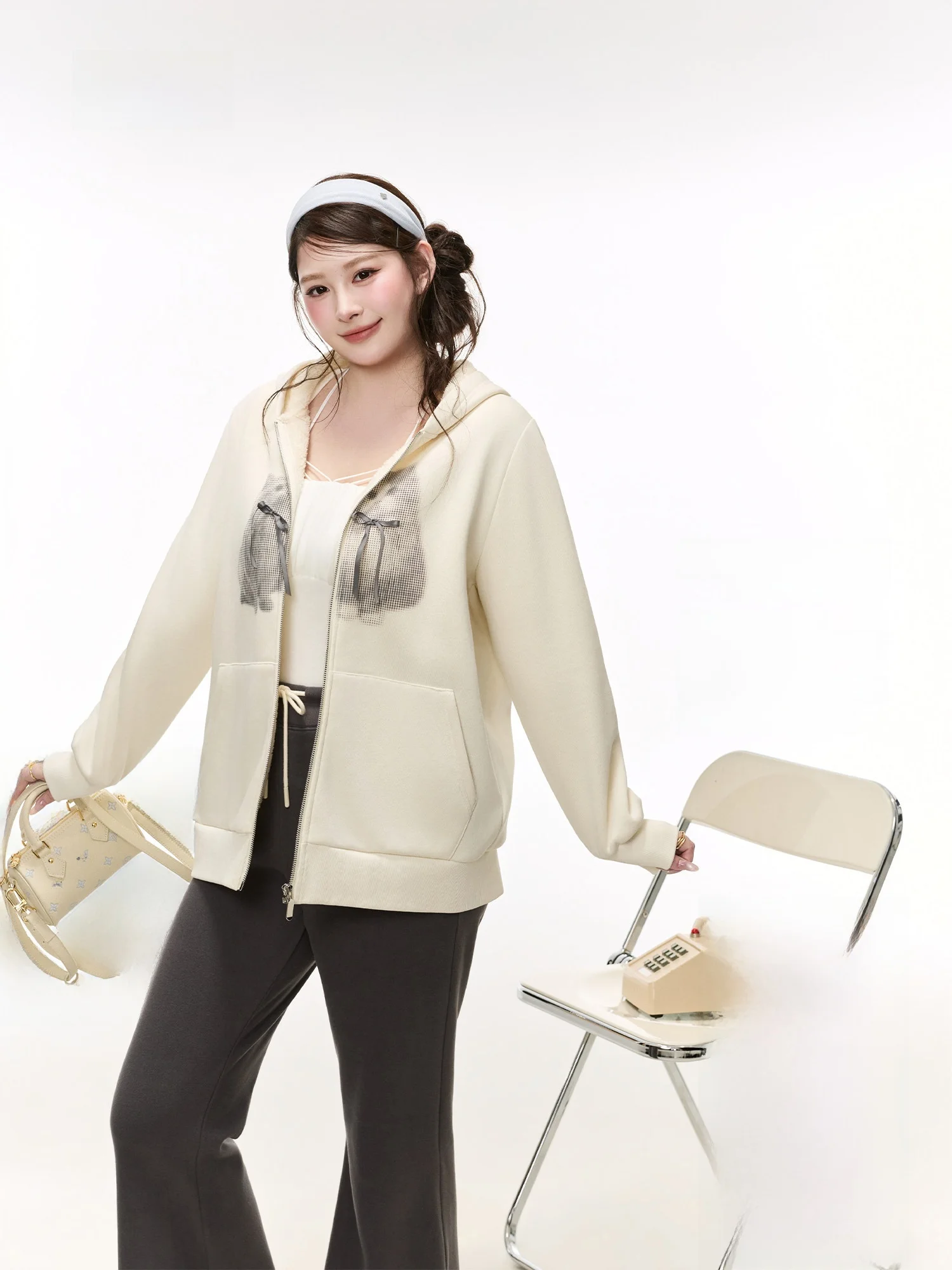 

Thick Velvet Hoodie Women's Warmth Convincing Cream Sweatshirt Jacket Korean Style Long Sleeve Zipper Closure Animal Pattern