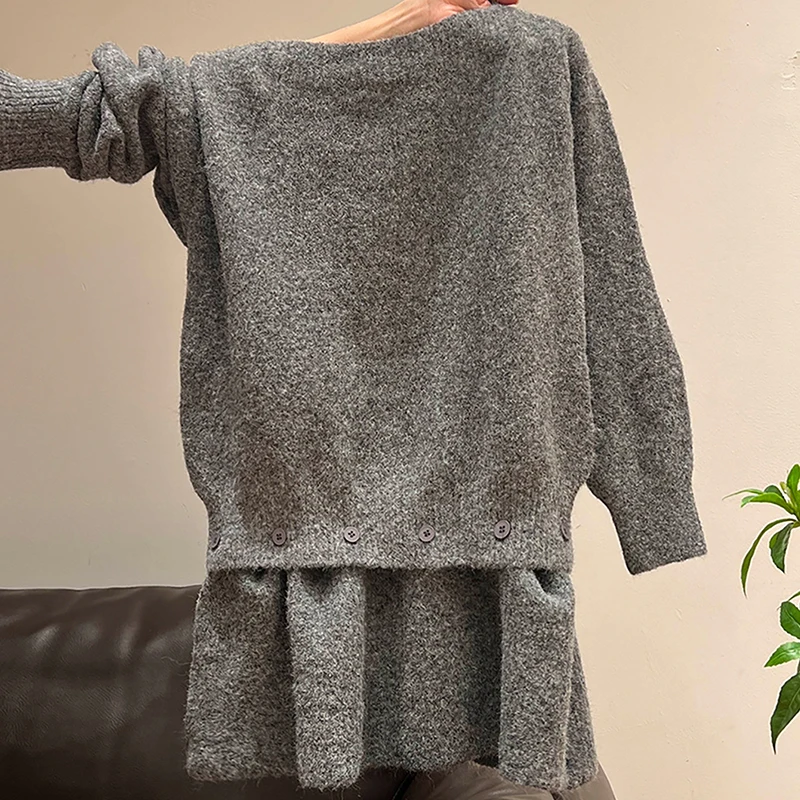 

Women's 2025 Autumn Casual Knitwear Long Sleeves Solid Color Simple Pullover Unique Designed Tops with Detachable Skirt