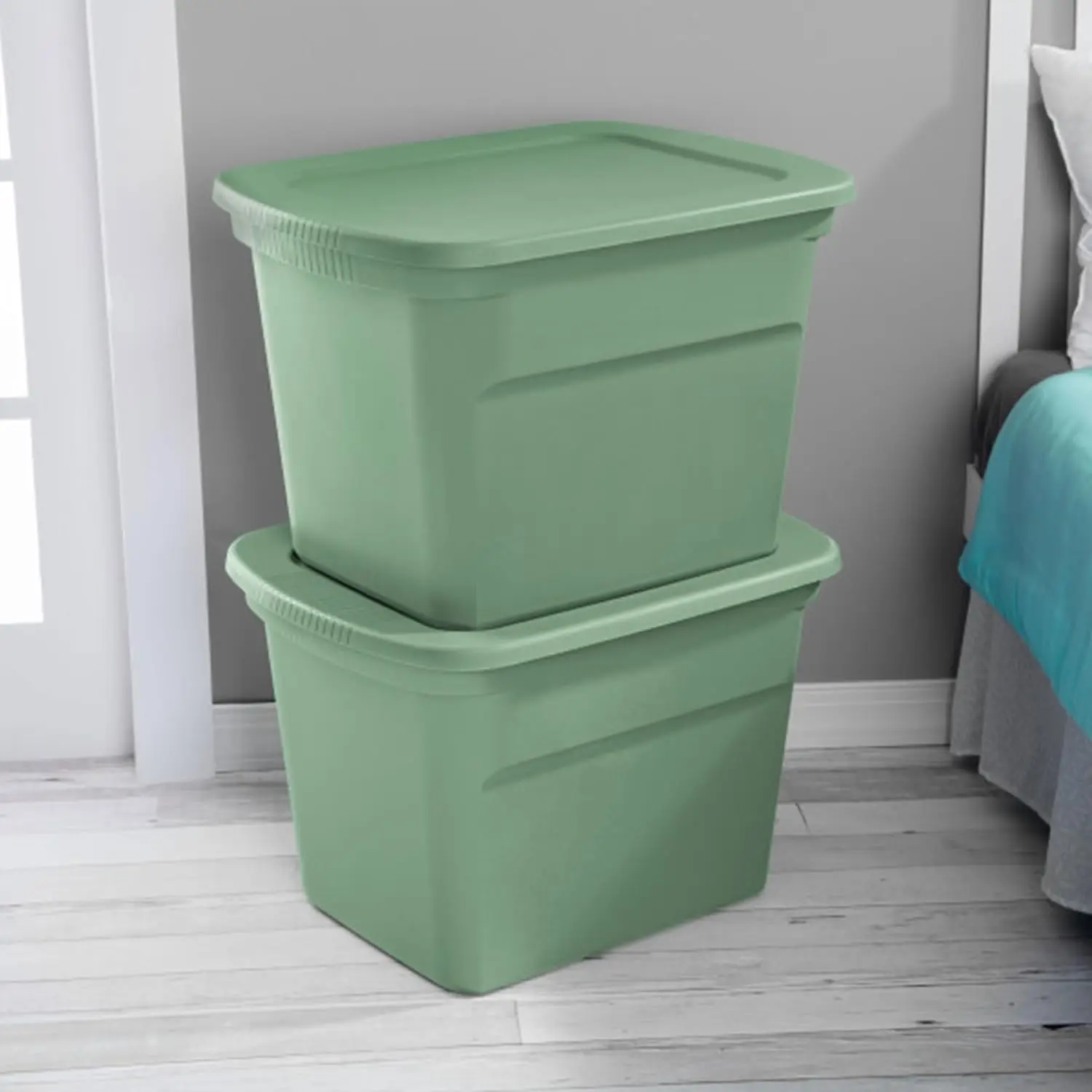 Sterilite 18 Gal Storage Tote Stackable Bin with Lid Plastic Container To Organize Clothes in Closet Basement 32-Pack