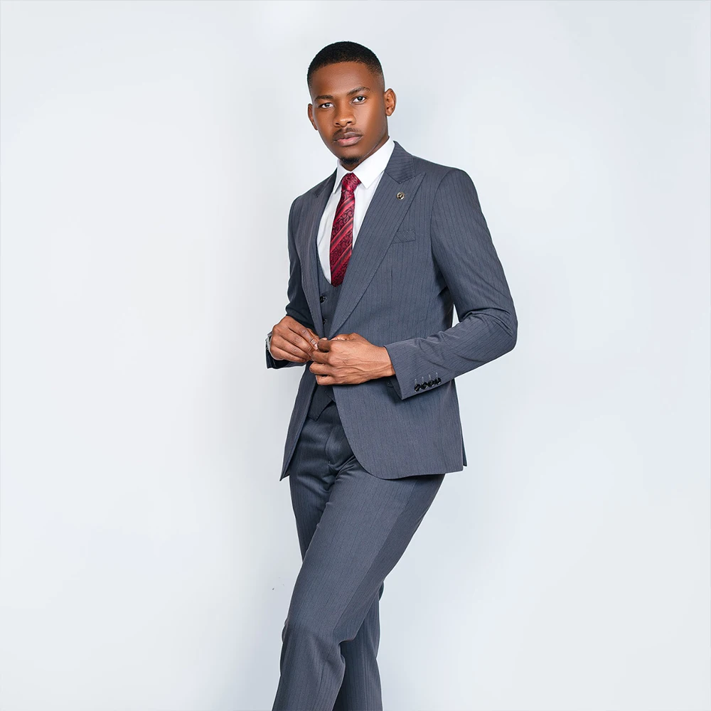 

Elegant Men's Suit 3 Pieces Peaked Lapel Single Button Groom Wedding Suit Evening Prom Blazer Pinstripe Office Jacket Customized