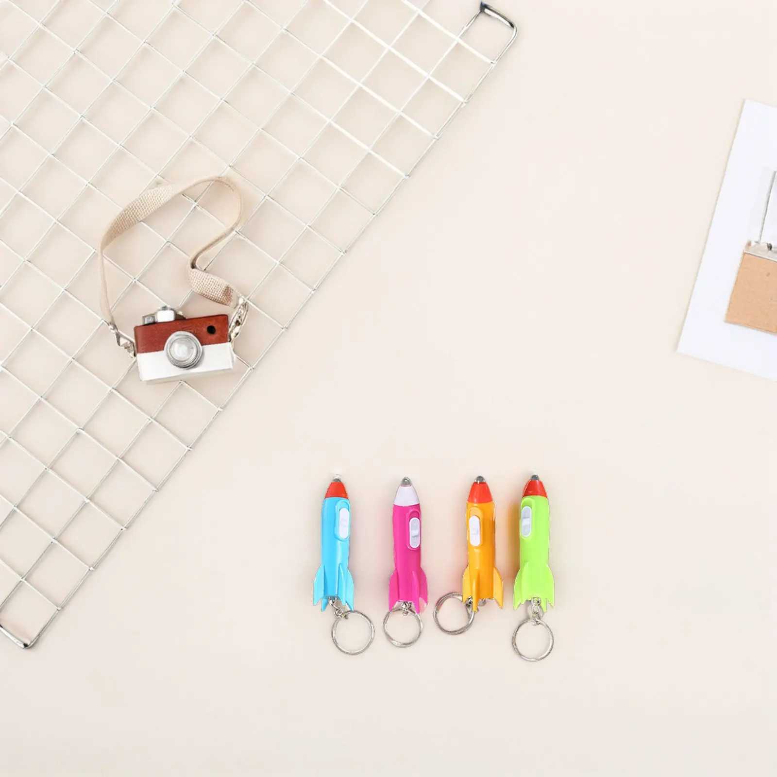 30Pcs Rocket Head Keychains Creative Cartoon Designed Pendant for Backpack Hanging Adorn Luminous Key Ring Pendant Decor