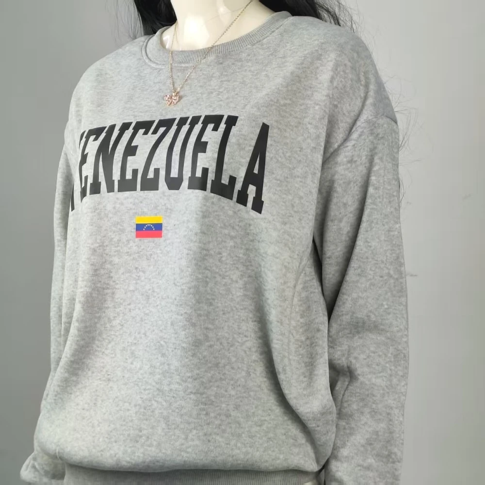 Venezuela Crewneck Pullover Sweatshirt Venezuela Souvenir Gift Venezuela Flag Print Long-sleeved Unisex Sweatshirt