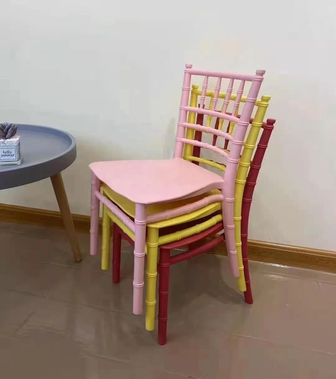 

Современный пластиковый стул Chiavari для детей, прозрачная мебель для столовой, гостиничных мероприятий, вечеринок и аренды на день рождения