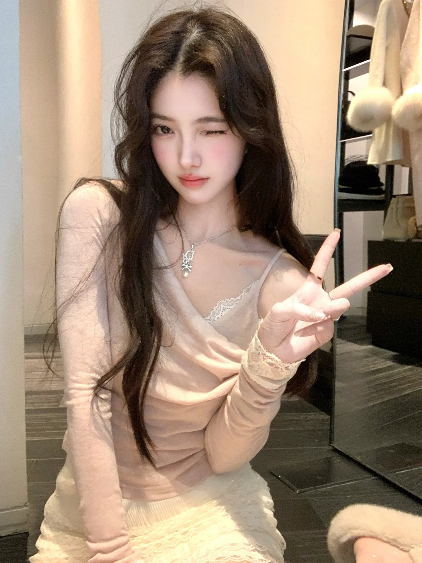 

Розовая кружевная вязаная базовая кофта Acaine с длинным рукавом для женщин, зимняя, для многослойных образов, свободного кроя, из смеси хлопка и шерсти, приятная к телу.