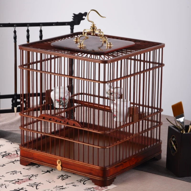 

Boutique mahogany birdcage handmade high-end square mahogany birdcage, red shellfish embroidered eye, the bottom of the drawer i