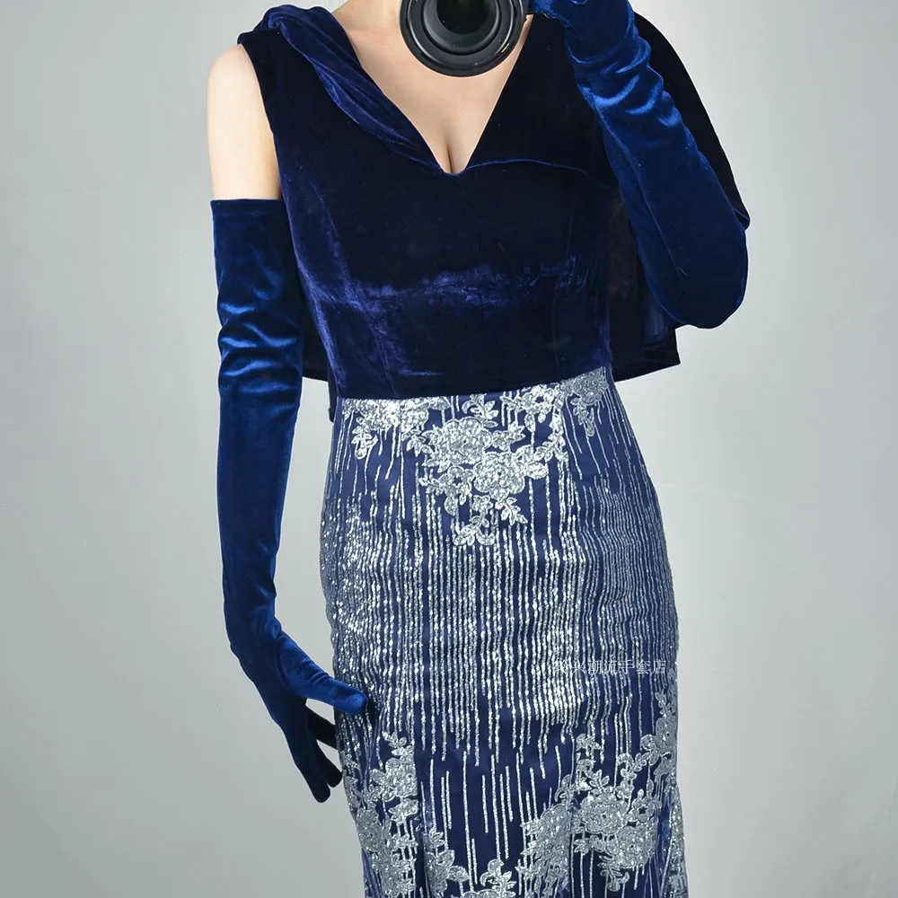 60 cm lange Samthandschuhe für Damen, elastischer Velours, Flanell, schwarz, thermisch, elegante Armstulpen, sexy Vintage-Mode, 1920er Abendmode – Detail 16