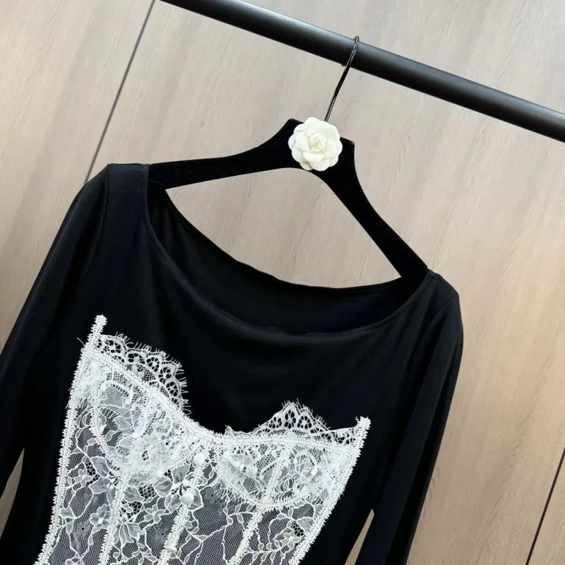 [ZOCI] Autumn Winter Large Round Neck Long Sleeve Splicing Lace Waist Design Sensation Two Piece Versatile