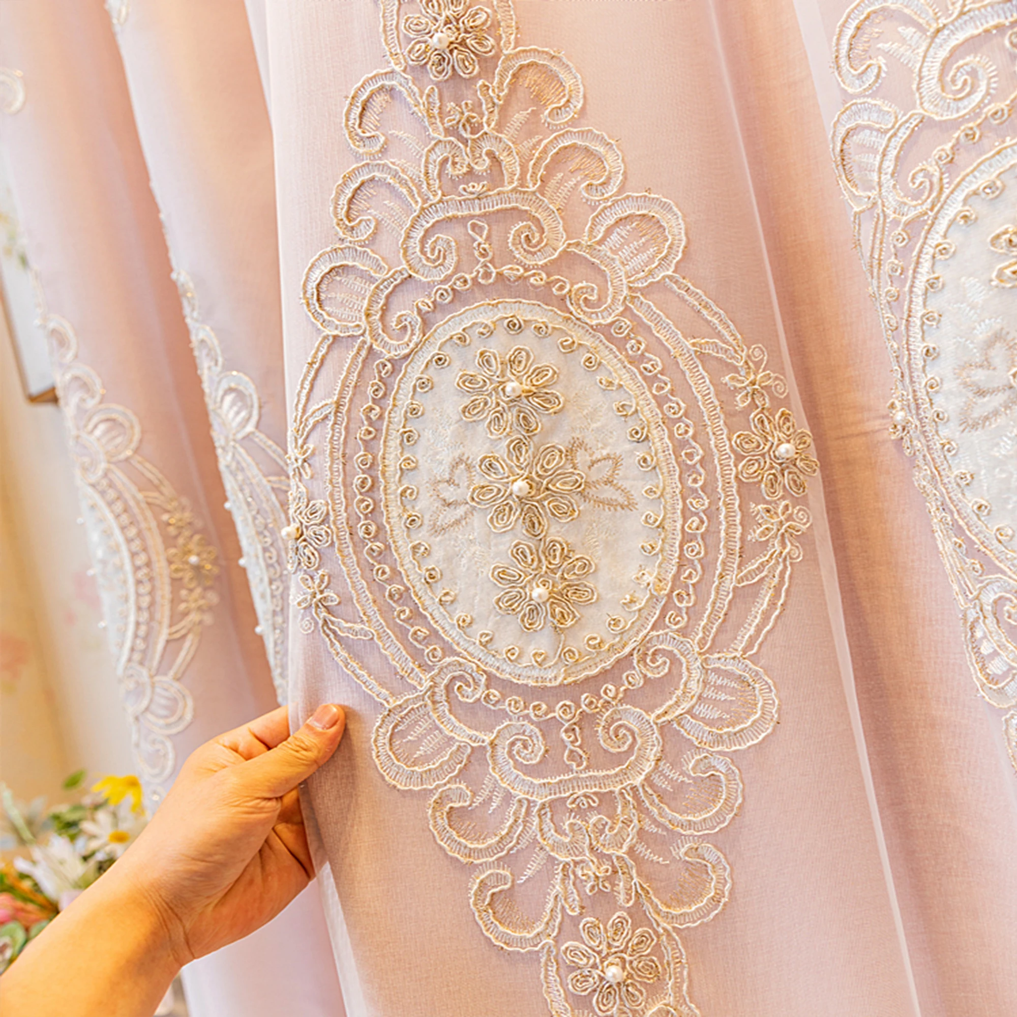 

1pc Luxurious Pink Embroidered Blackout Curtain UV Protection Thermal Insulation Easy Hang For Living Room Bedroom Office Decor