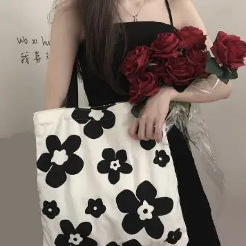 Black and White Hyuna Flower Fashion Versatile Canvas Bag Shoulder Bag Shopping Bag