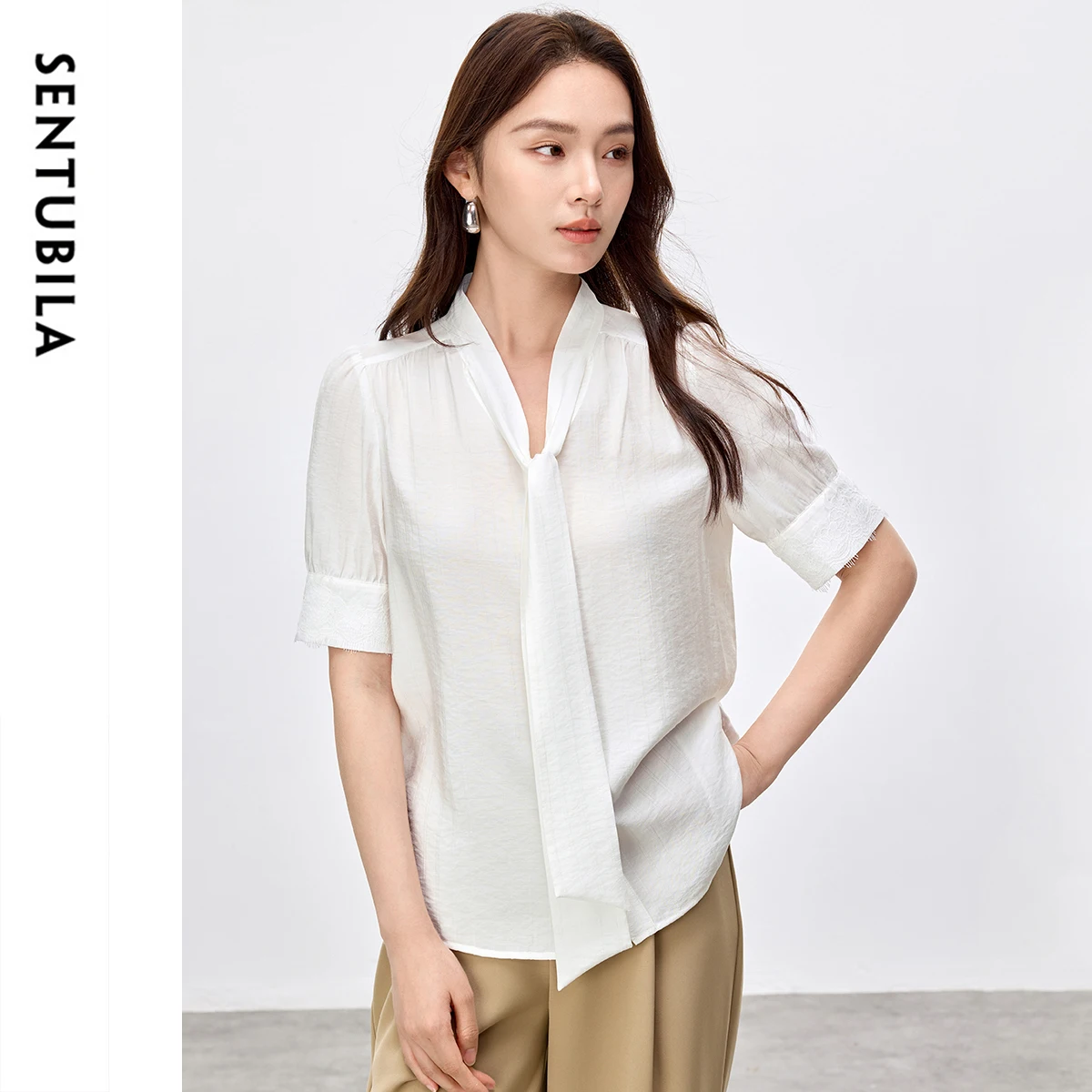 SENTUBILA Chiffon Band Frauen Elegantes Hemd 2025 Sommer Patchwork Spitze Kurzarm Süße Pendeln weiße Blusen Lady 152V59132