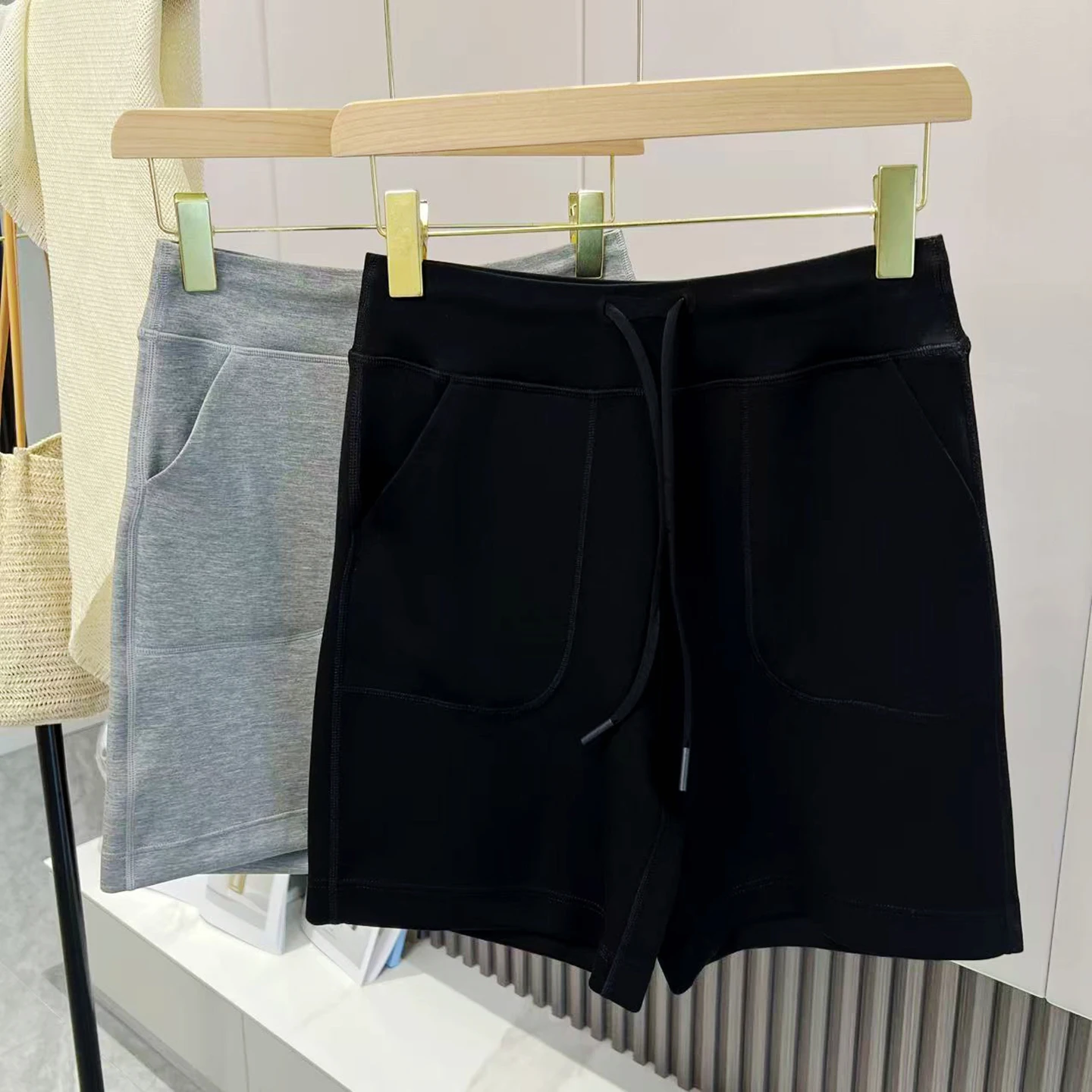Skin-Friendly Modal Sporty Shorts Women's Four-Piece Pants Quick-Drying Breathable Lightweight Casual Trousers Summer 2026