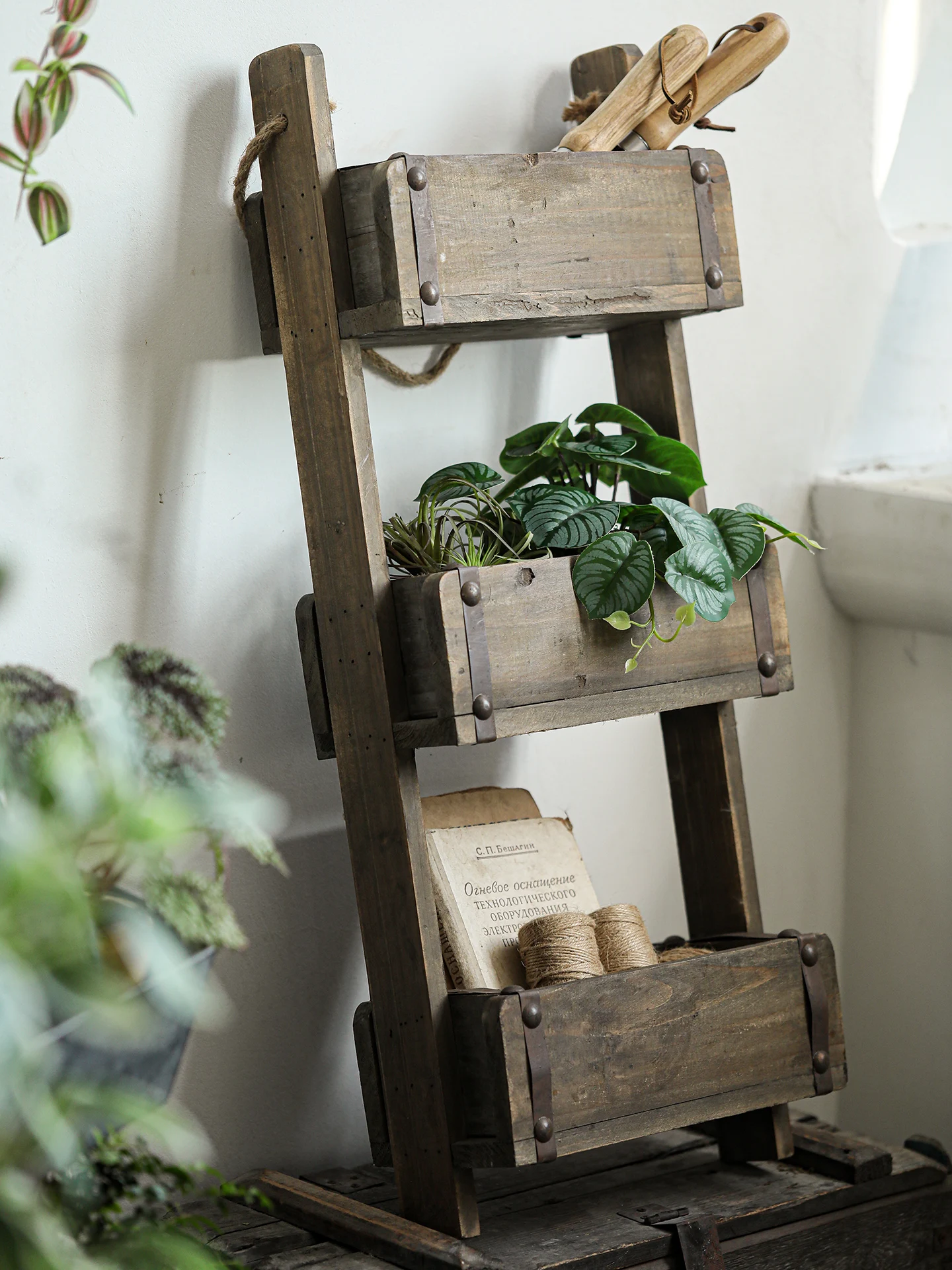 Noscent hemp rope solid wood storage stand flower stand shelf balcony retro wall decorative stand garden garden gardening