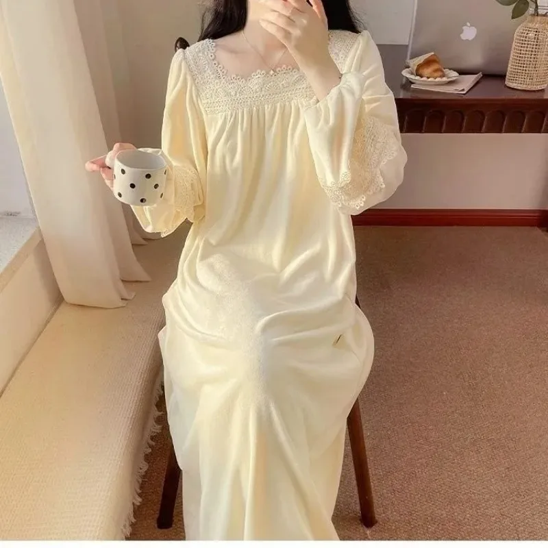 Sweet Princess Women Winter Double-sided Velvet Nightgown Plus Size Long Sleeve Lace Loose Home Dress