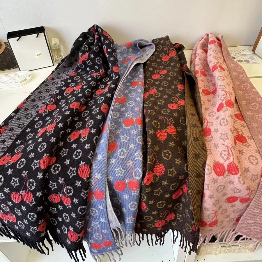 Thumbnail 3 - #27 Latest Scarves Updates