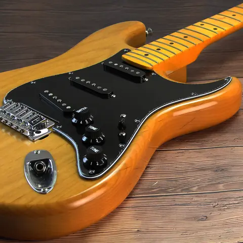 शिन यू कस्टम गिटार पार्ट्स - गिब्सन इलेक्ट्रिक गिटार ट्रस रॉड कवर प्लेट एलपी स्टैंडर्ड/कस्टम 2 छेद के लिए 8 best sales गिटार लोडेड पिकगार्ड - №4