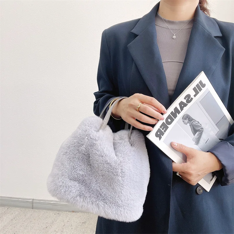 Winter Faux Fur Plush Tote Bag Fashion Large Capacity Bucket Handbag Shoulder Bag For Women Gray Pink White Daily Shopping Bag