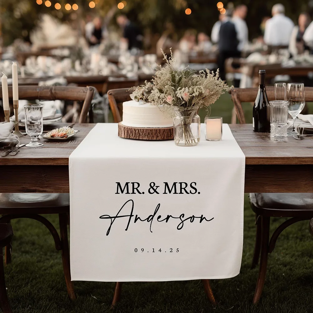 

Personalized Mr & Mrs Wedding Tablecloth 70x100cm Wedding Day Decorations Engagement Party Accessories Wedding Reception Gift