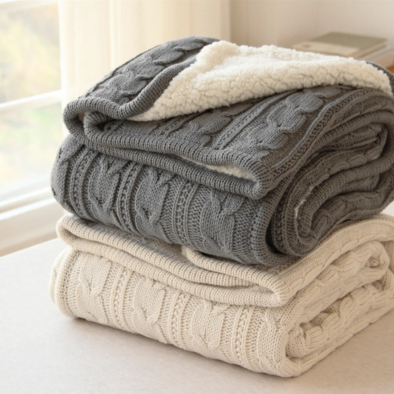 

Повседневный вязаный флисовый плед из овечьей шерсти для дивана, для сна, использования в автомобиле с кондиционером, простой дизайн, скандинавский стиль, для спальни, черный...