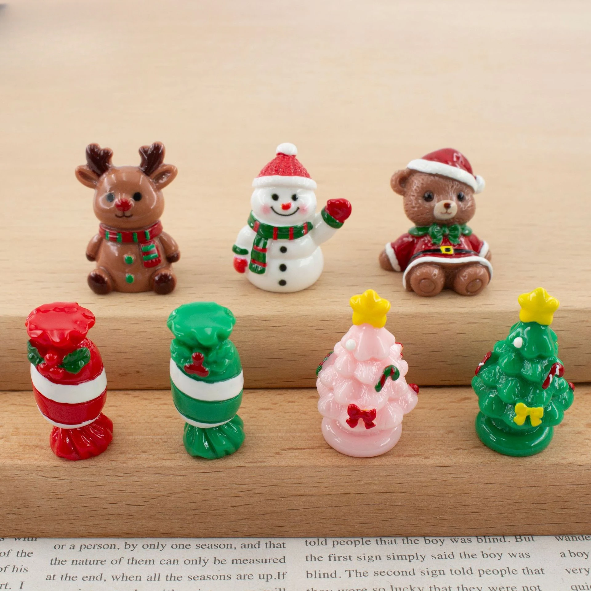 100個卸売樹脂製3Dクリスマスツリーギフト雪だるまDIYア - Resin Craft Supplies のレビューと価格