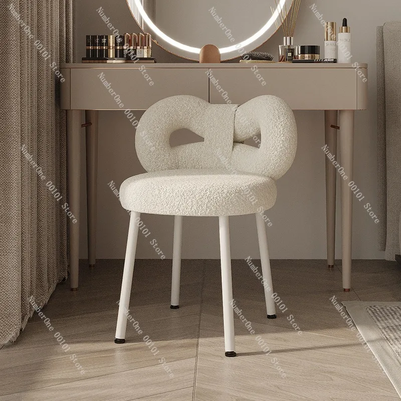 Cream-Style Design Makeup Chair, Modern and Simple Bedroom Bow Lamb Fleece Dressing Table Stool, Cozy Vanity Chair for Home Use