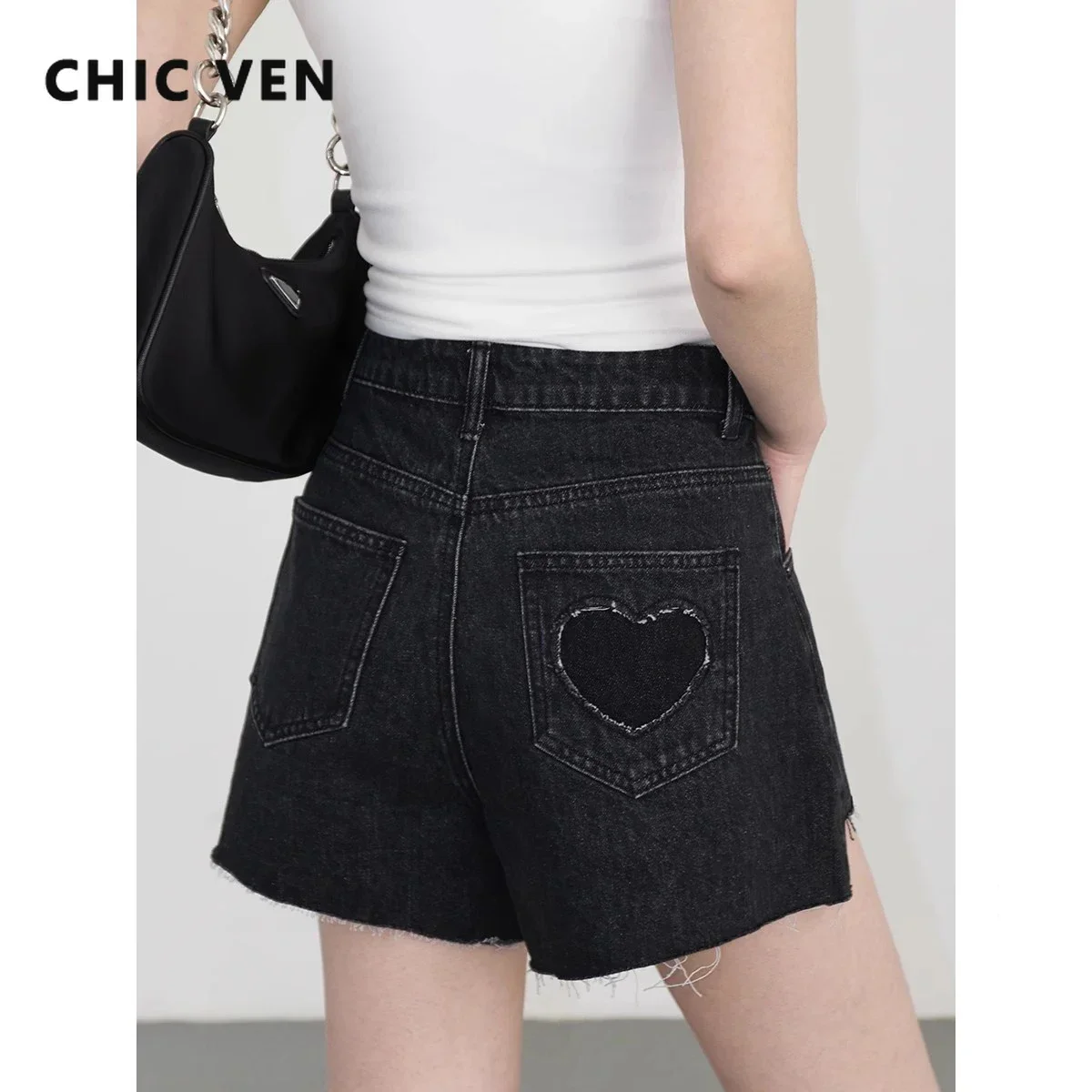 CHIC VEN Women Shorts Black Solid New High Waist Asymmetric Hem Ladies Love Fur Edge Denim Short Summer 2024