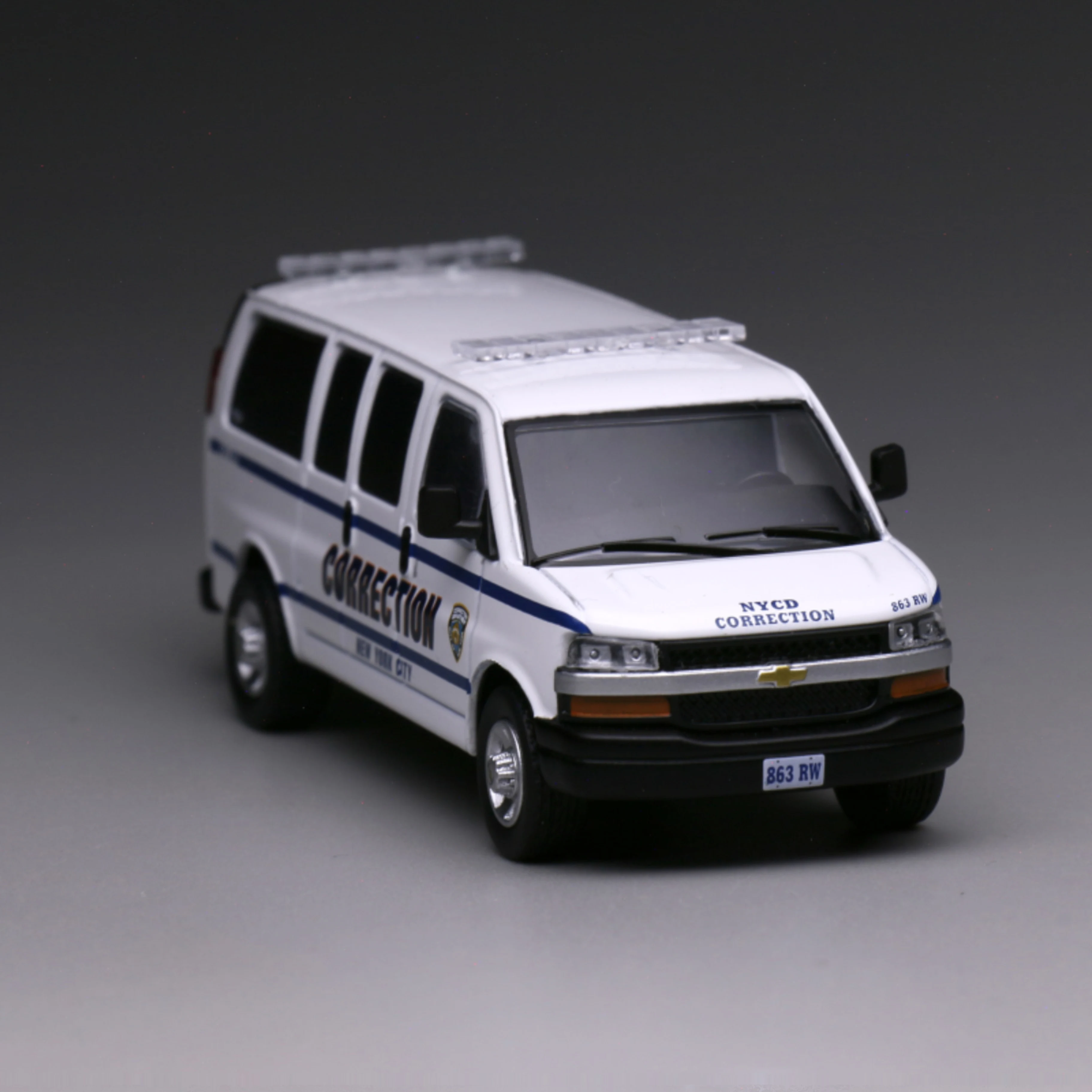 596 모델 1:64 Express New York City Department of Punishments 다이캐스트 합금 자동차 모델 어린이 장난감 및 선물