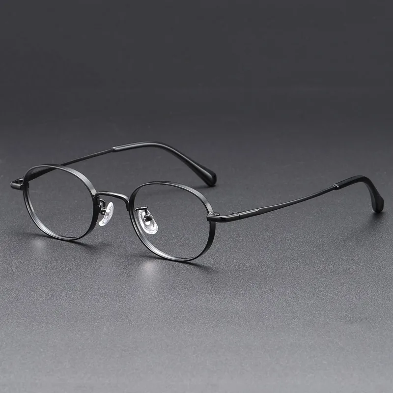 

Ultra-light Pure Titanium High Myopia Glasses Men Women Oval Thick Border Blue Light Anti-fog Small Frame Color-changing