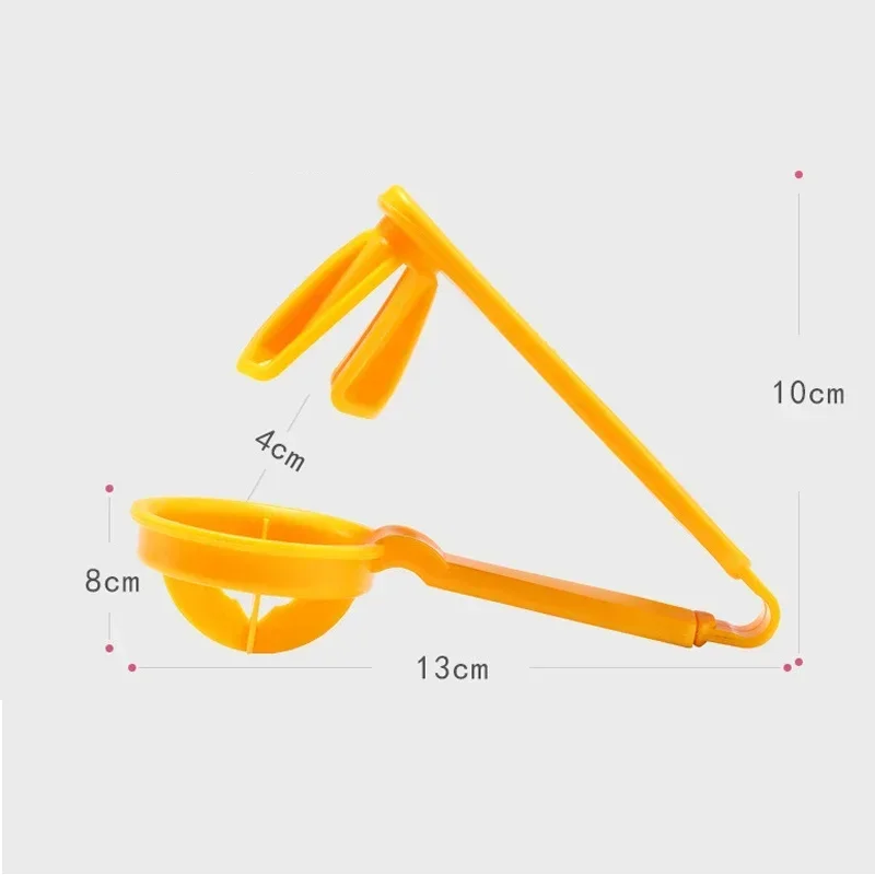 Tomato Slicer Cutter Grape Tools Cherry Kitchen Pizza Fruit Splitter Artifact Small Tomatoes Accessories Manual Cut Gadget 1pc image 4