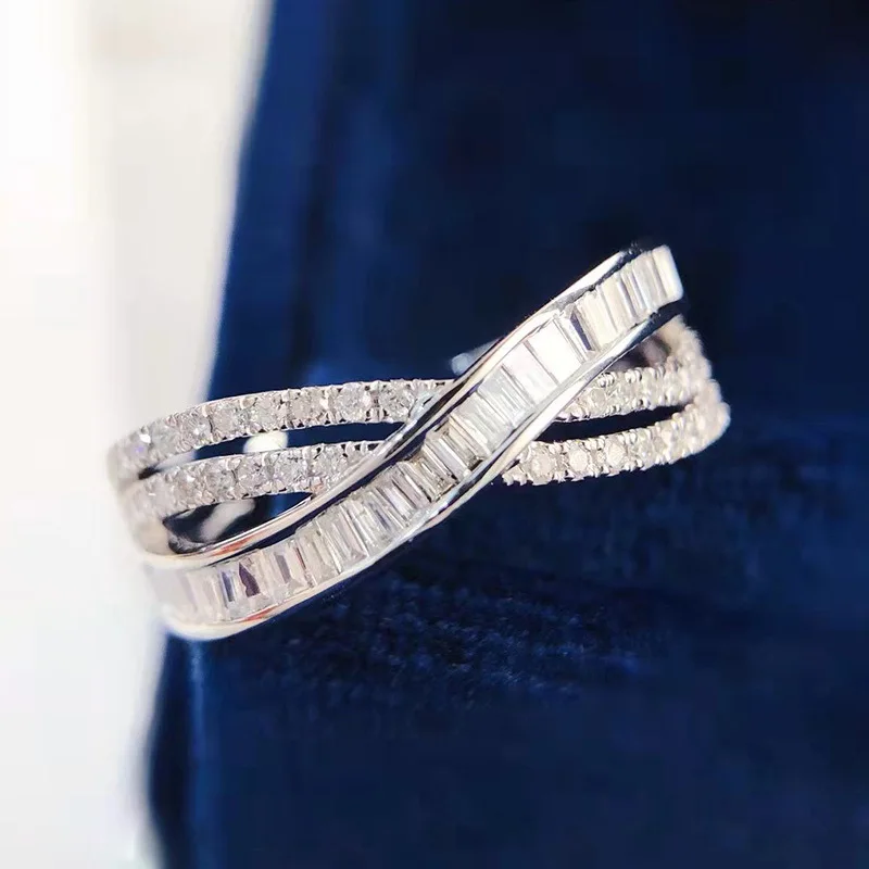 Wykwintne kobiece pierścionki 925 Sterling Silver Cross Shaped Infinity Finger Rings dla kobiet Crystal Zircon Biżuteria ślubna dla nowożeńców