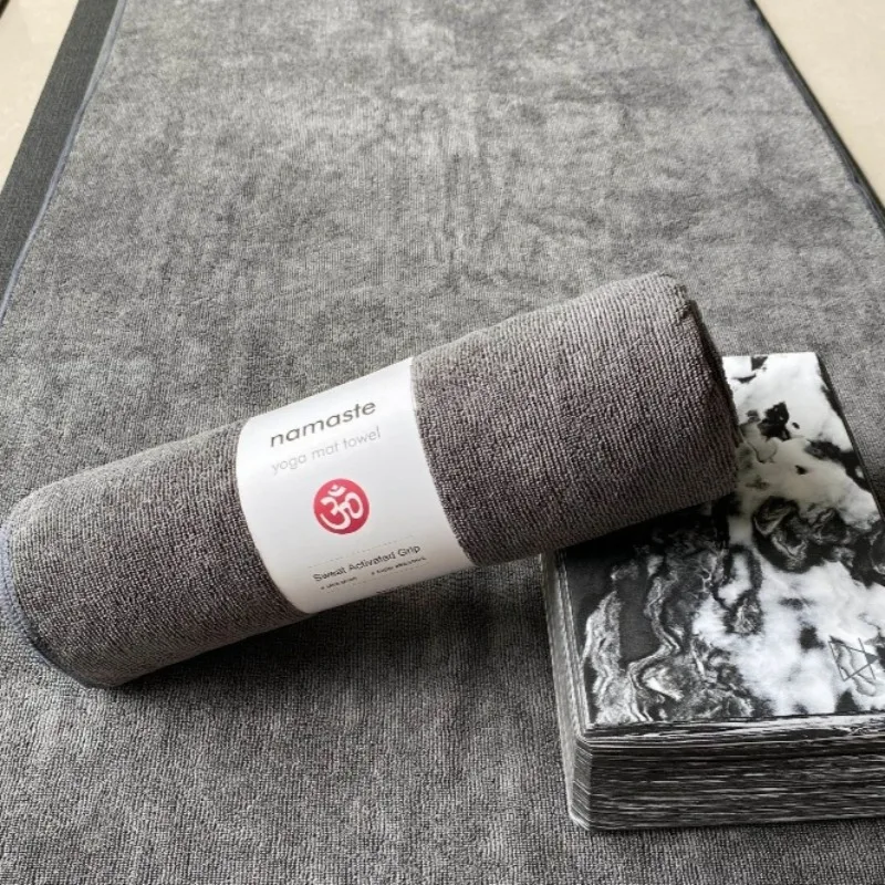 Yoga Towel Sweat Absorbent Anti Slip Mat Towel Thick Solid Color Yoga Blanket for Yoga Studio