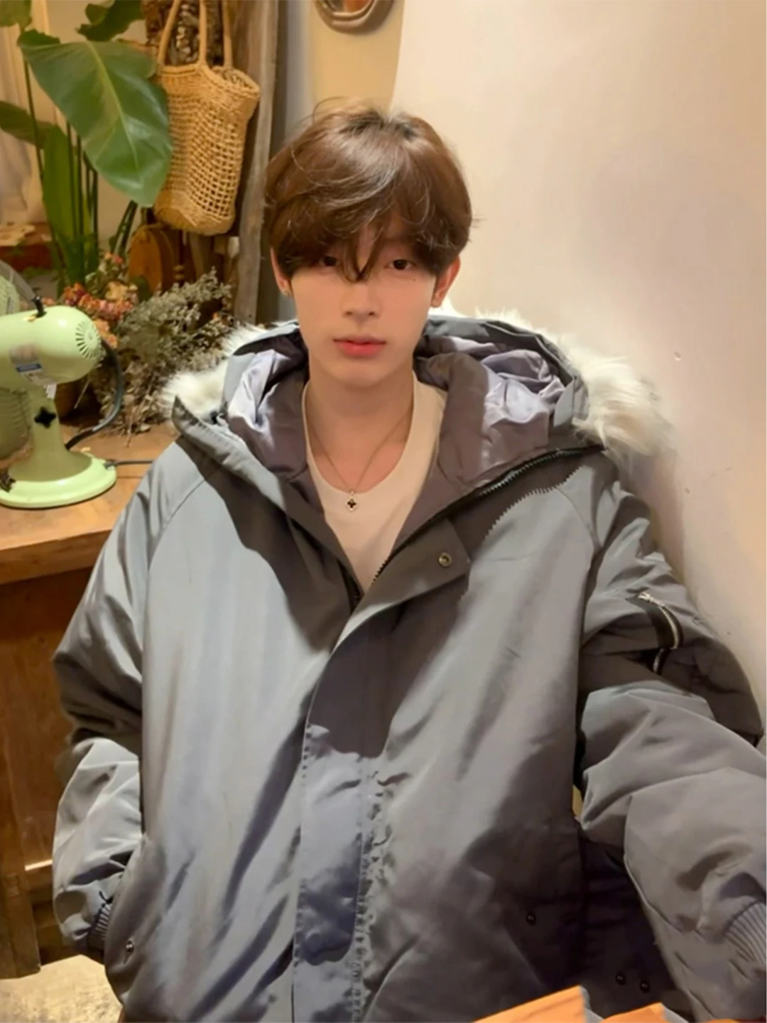 

ay Thiened Winter down Parka Coat Men's ort Sle Cotton Jaet Hooded Coat Stand Fit Cleanfit Pure Color Winter Coat