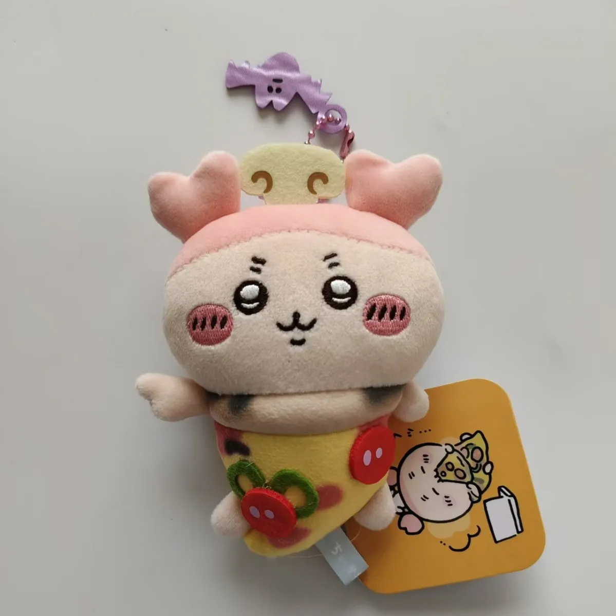 Cadeau d'anniversaire mignon Chiikawa Momonga sac à dos téléphone portable clé de voiture pendentif en peluche
