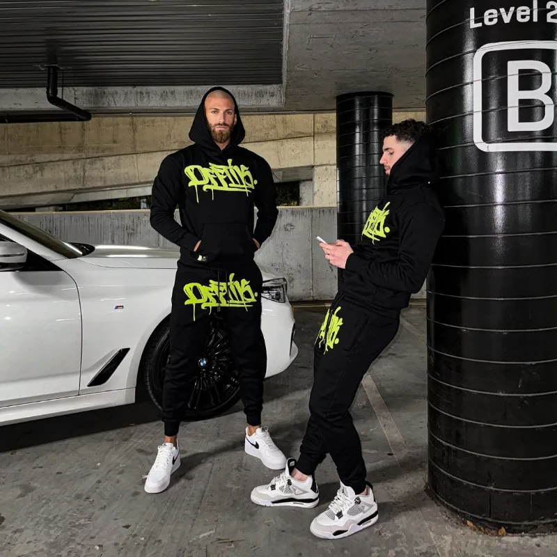 

Men's Fashion Hot Autumn and Winter Men Simple Ins Solid Color Printed Sweater Set Velvet Hooded Sweater for To Stack in Winter