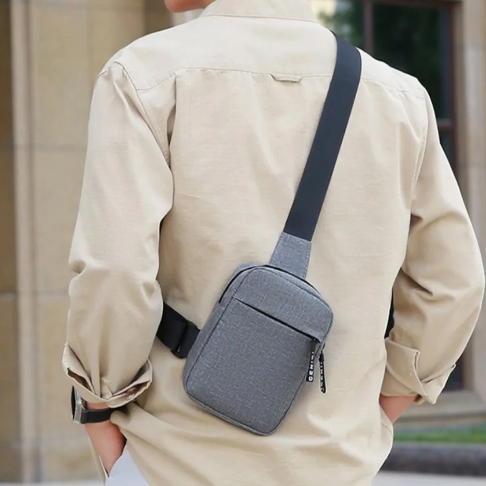 Borsa da petto da uomo Oxford Borsa a tracolla multifunzionale in tinta unita Borsa a tracolla sportiva stile coreano a spalla regolabile