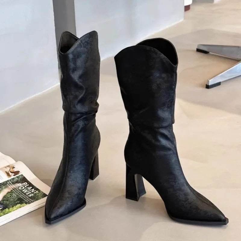 Botas de alta calidad sin cordones para mujer, zapatos modernos con estampado de moda, Sexy, Punta puntiaguda hasta la rodilla, 2024