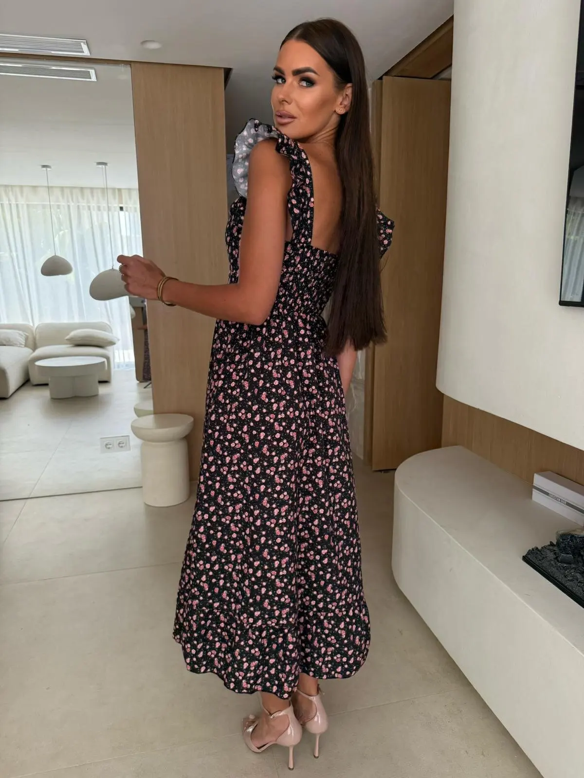 Rench فستان ميدي امرأة 2025 صيف جديد مثير فستان زهري ساحة بروتيل فستان عالية الخصر ألف خط فستان عطلة المرأة عادية