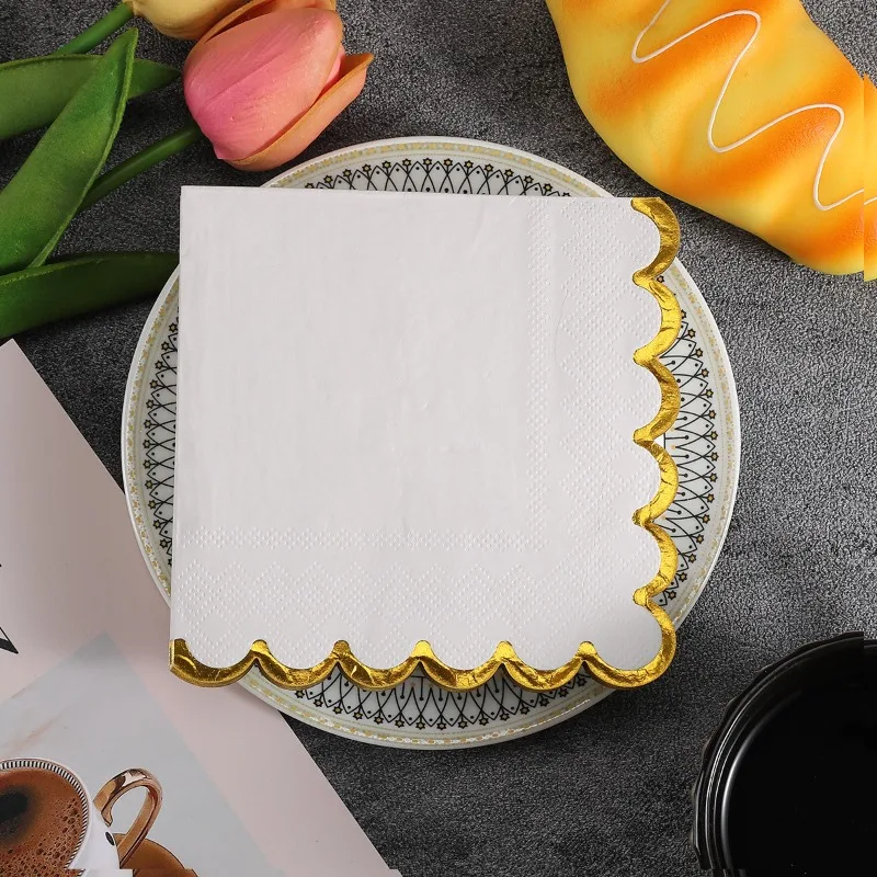 20sheets 25 * 25cm 2Ply Gold Stamped Wavy Edge Solid Color Irregular Napkins Party Atmosphere Decoration Black and White