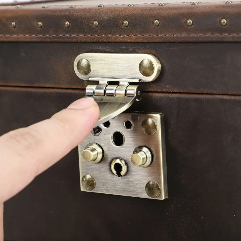 Classic Retro Rivet Watch Storage Case Box 6 Slots Watches Organizador Genuine Leather Watch Collection Case Customizable Logo