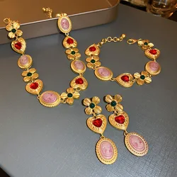 Medieval Rhinestone Flower Heart Drop Necklace 2022 NEW VINTAGE Palace Temperament Collar Chain Necklaces Female Jewelry Set