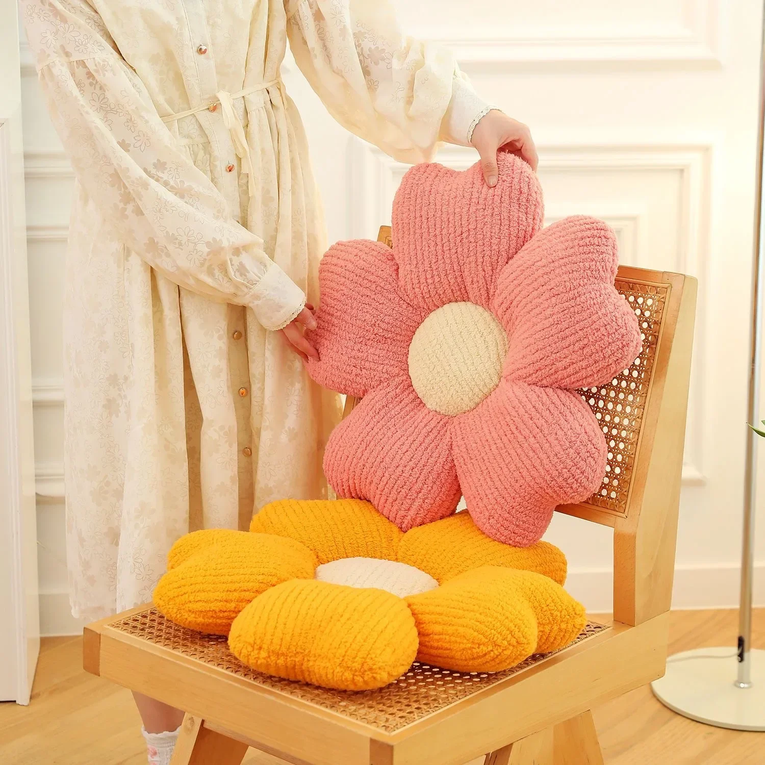 Stuffed Five Petal Flower Cushion Girly Room Decoration Plant Cushion Bay Window Pink Flower Set Kids Bedroom Seat Pillow Gift