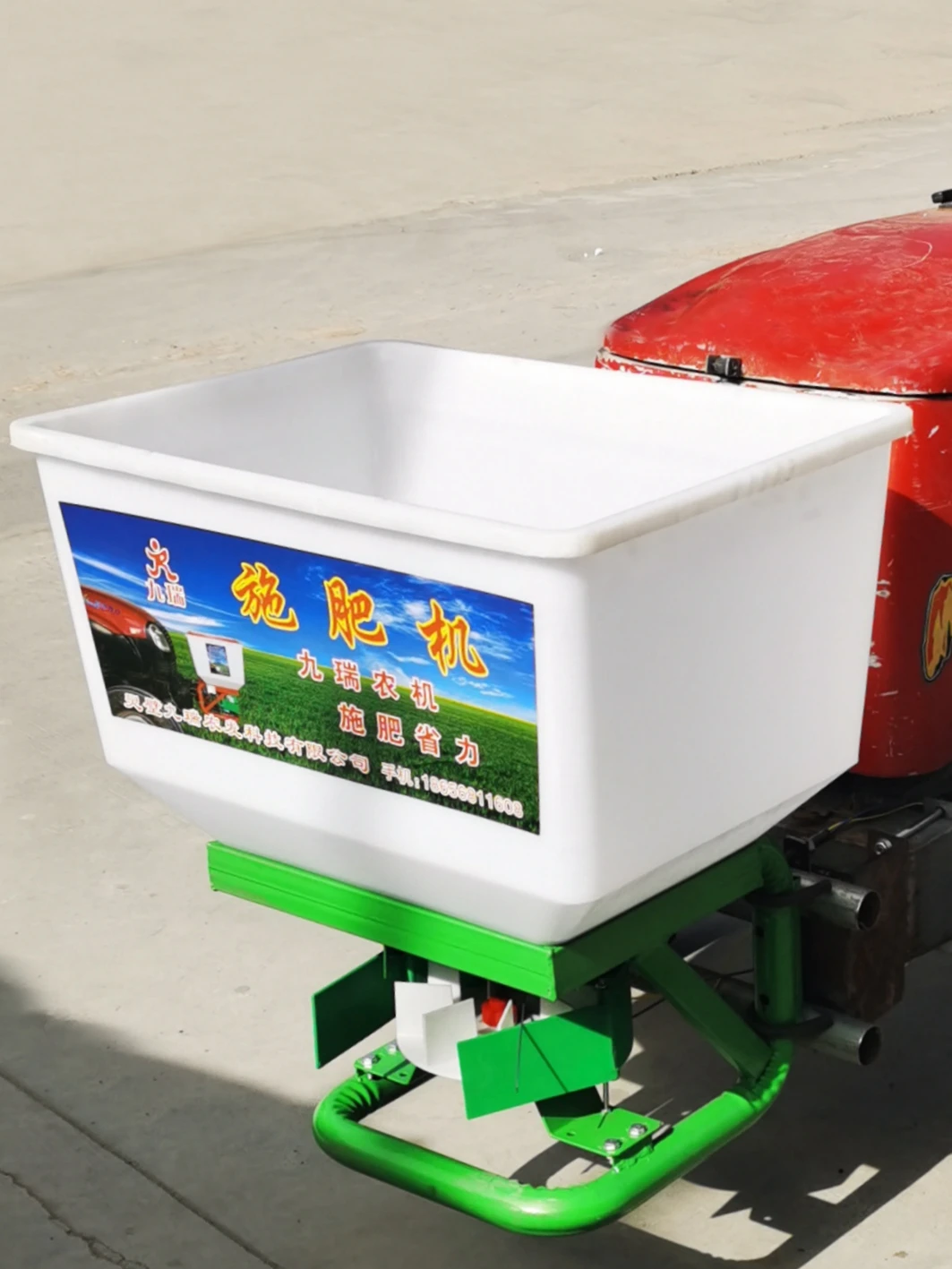 Agricultural tricycle 12v-48-60V battery car rice transplanter electric fertilizer spreader fertilizer spreader snow melting age