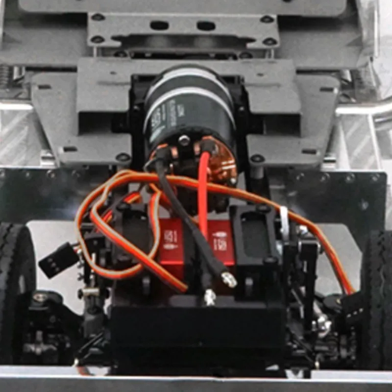 

LESU 1/14 RC Metal Chassis 6*6 with Motor Servos for Remote Control Tractor Truck Car DIY Tamiyaya Model Toy TH18493-SMT5