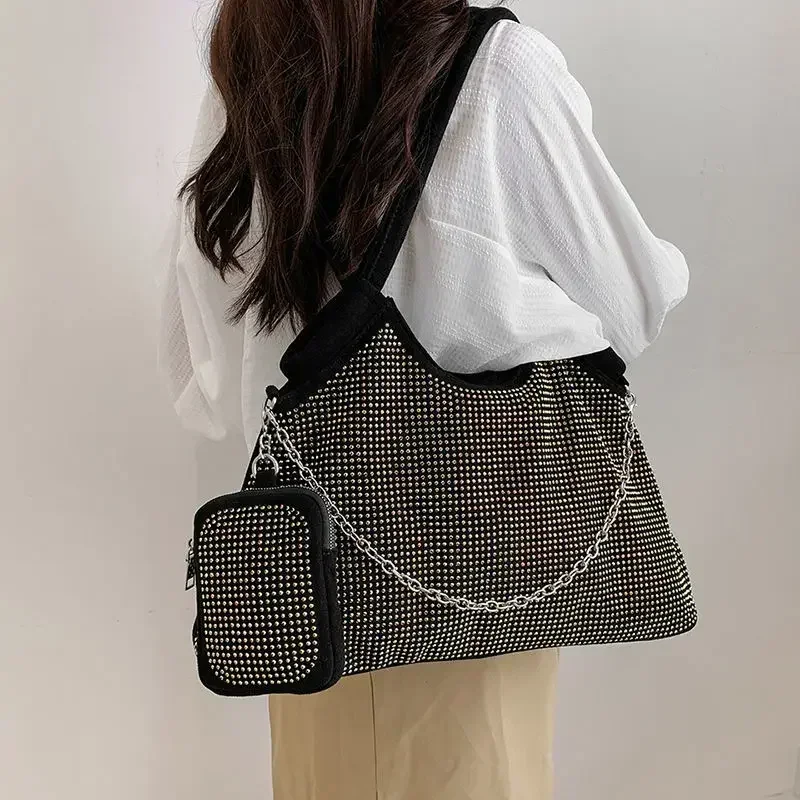 2024 New Shiny Diamond Women's Handbag Fashion Meal Bag Underarm Shoulder Bag Women's Party Commuter Bag